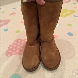 UGG Brown Suede Boots